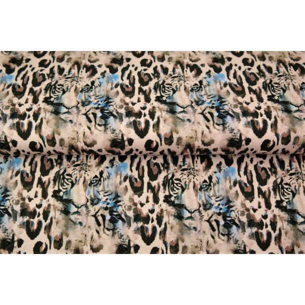 Leopard med bl